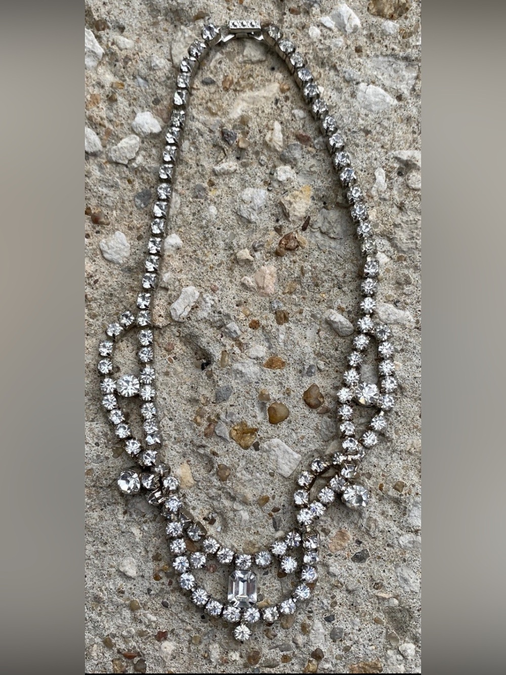 Vintage La-Rel Mid-century Rhinestone  Twist Necklace